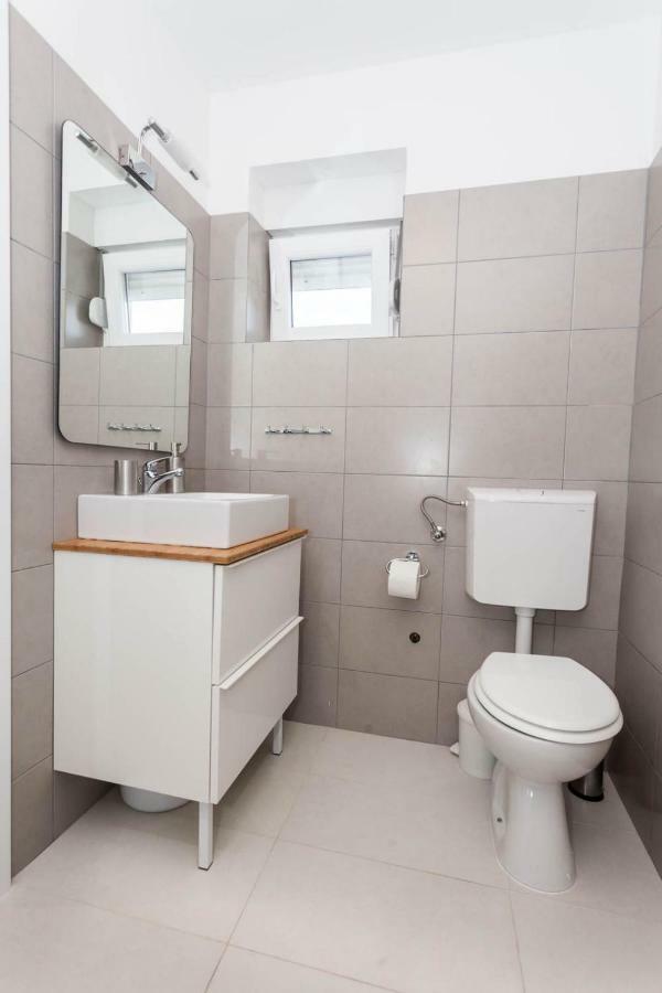 Studio Apartment Dada Primosten Ngoại thất bức ảnh